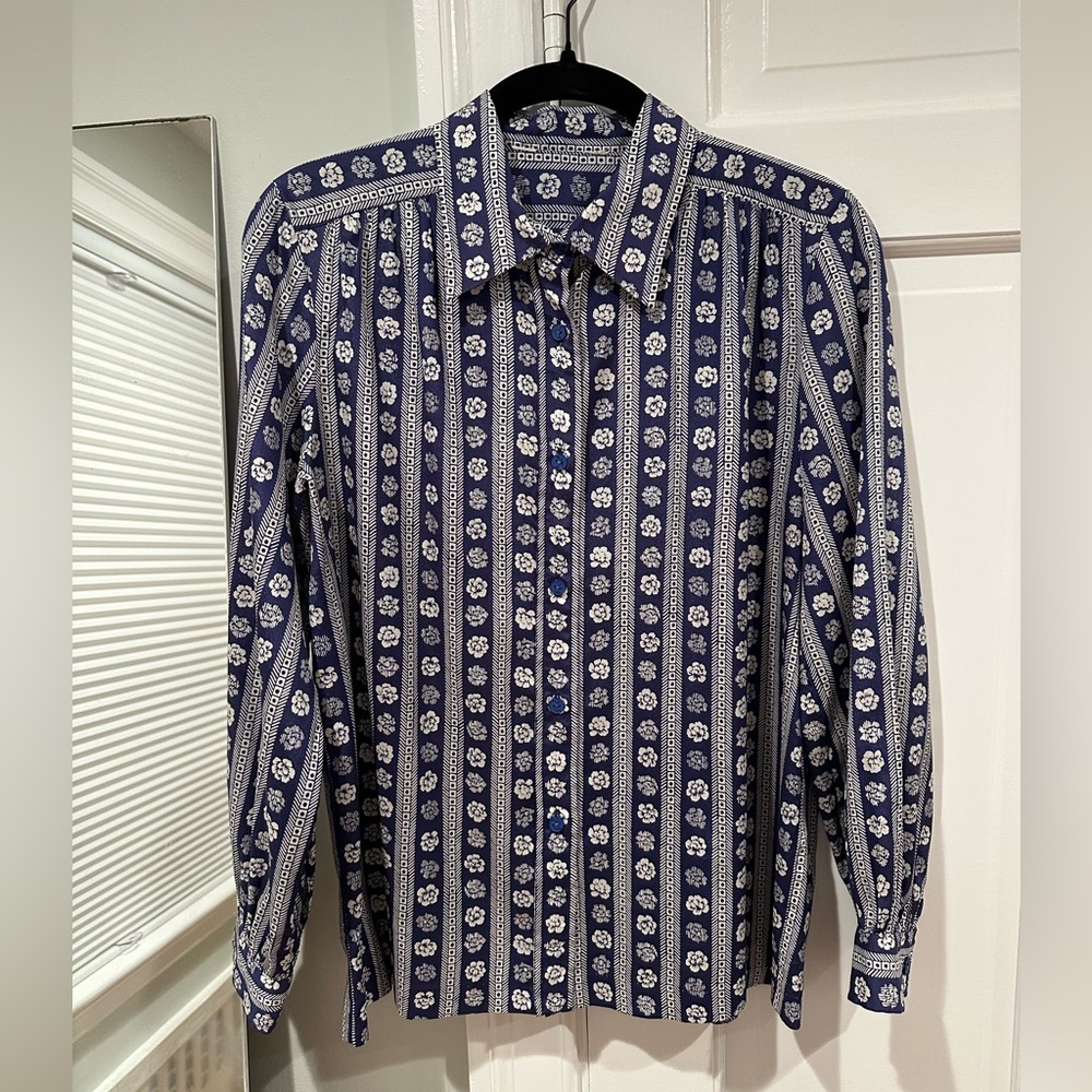 Vintage silk shirt with blue floral stripe motif
